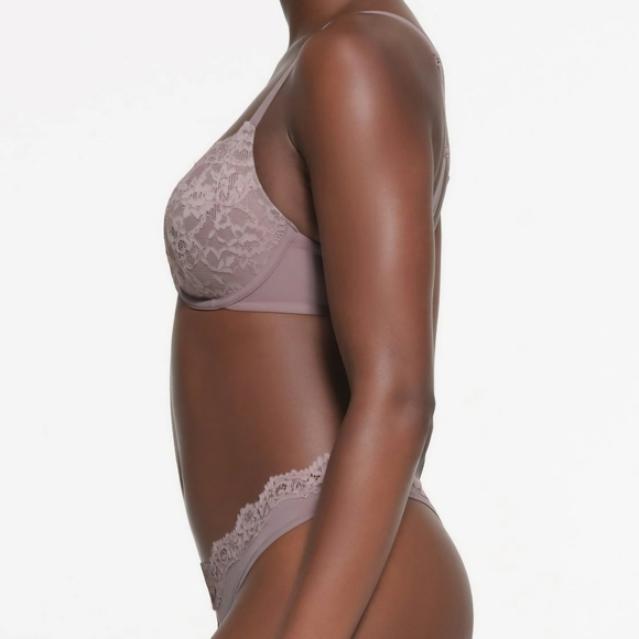 Nwt! Skims Fits Everybody Lace T-SHIRT BRA, Lavender - Picture 2 of 8